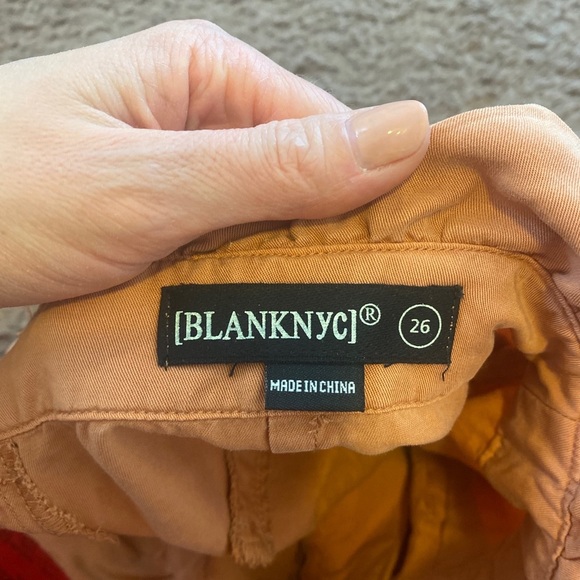 2 FOR $20 BLANK NYC LYOCELL SHORTS HIGH RISE ORANGE BELTED PAPERBAG 26 NEW - Picture 6 of 8